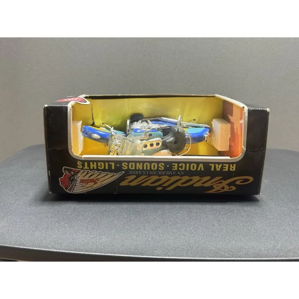 Vintage 1995 Funrise Indian Motorcycle Real Voice Sounds Lights #02052 Box